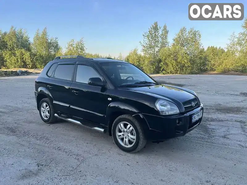 Внедорожник / Кроссовер Hyundai Tucson 2008 2 л. Ручная / Механика обл. Ровенская, Вараш (Кузнецовск) - Фото 1/21