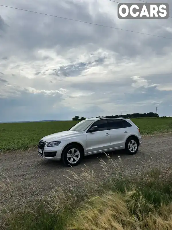 Внедорожник / Кроссовер Audi Q5 2010 3 л. Автомат обл. Черновицкая, Новоселица - Фото 1/20