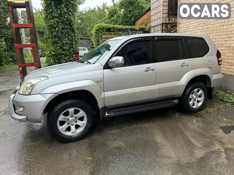 Позашляховик / Кросовер Toyota Land Cruiser Prado 2004 2.69 л. Автомат обл. Київська, Київ - Фото 1/4