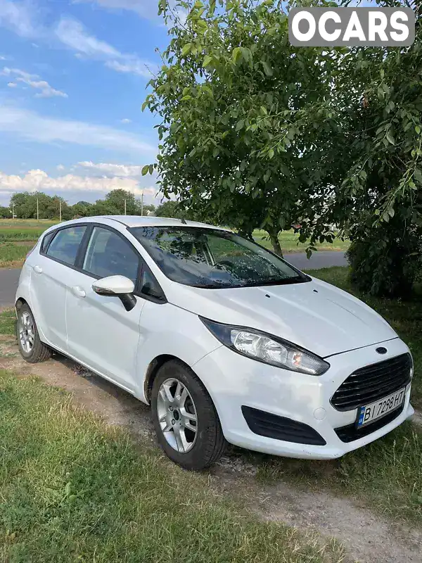 Хэтчбек Ford Fiesta 2016 1.24 л. Ручная / Механика обл. Полтавская, Полтава - Фото 1/18