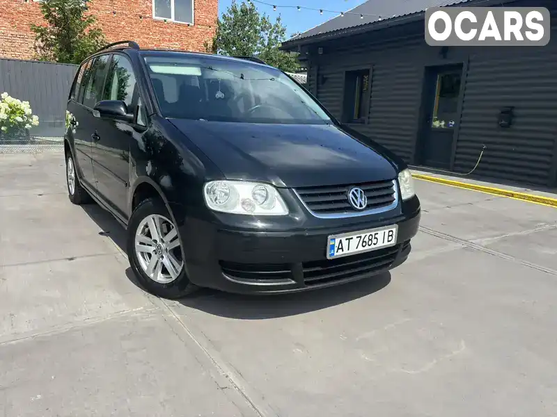 Минивэн Volkswagen Touran 2005 1.6 л. Ручная / Механика обл. Ивано-Франковская, Ивано-Франковск - Фото 1/15