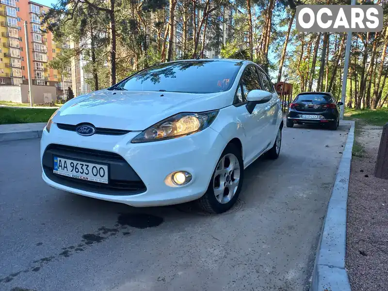 Хэтчбек Ford Fiesta 2012 1.4 л. Автомат обл. Киевская, Ирпень - Фото 1/15