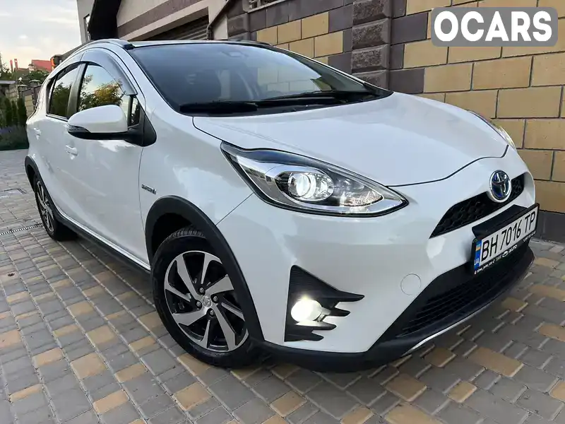 Хетчбек Toyota Aqua 2017 1.5 л. Автомат обл. Одеська, Одеса - Фото 1/21