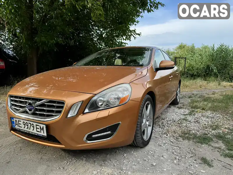 Седан Volvo S60 2011 2.52 л. Автомат обл. Днепропетровская, Днепр (Днепропетровск) - Фото 1/13