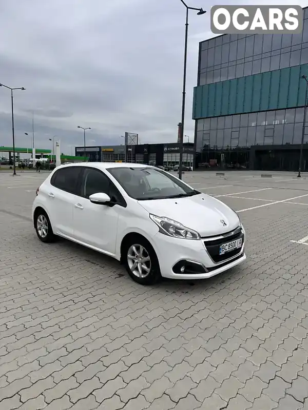 Хетчбек Peugeot 208 2019 1.2 л. Автомат обл. Львівська, Львів - Фото 1/21