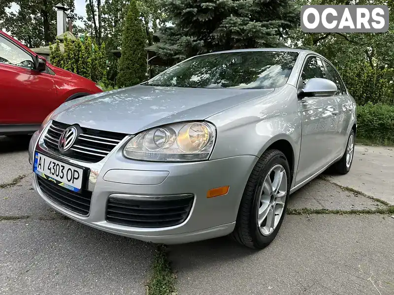 Седан Volkswagen Jetta 2010 2 л. Автомат обл. Киевская, Киев - Фото 1/21