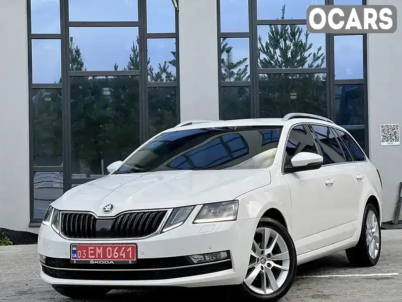 Универсал Skoda Octavia 2018 1.6 л. Автомат обл. Ровенская, Дубно - Фото 1/21