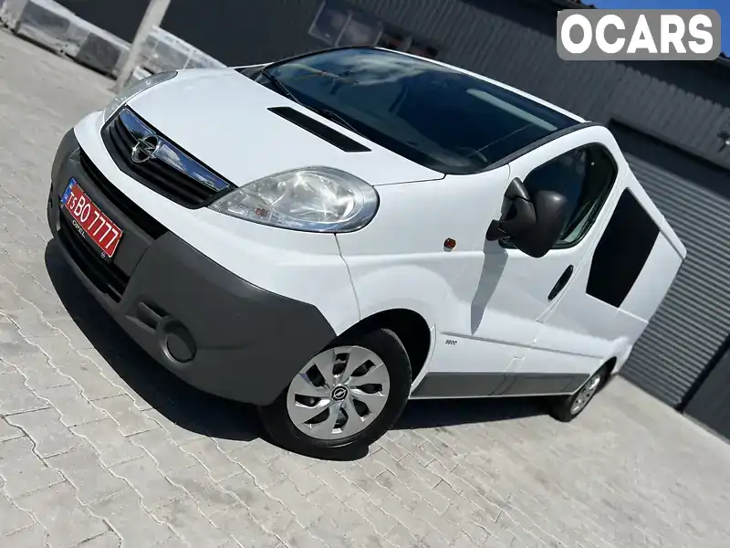 Минивэн Opel Vivaro 2013 2 л. Ручная / Механика обл. Волынская, Луцк - Фото 1/21