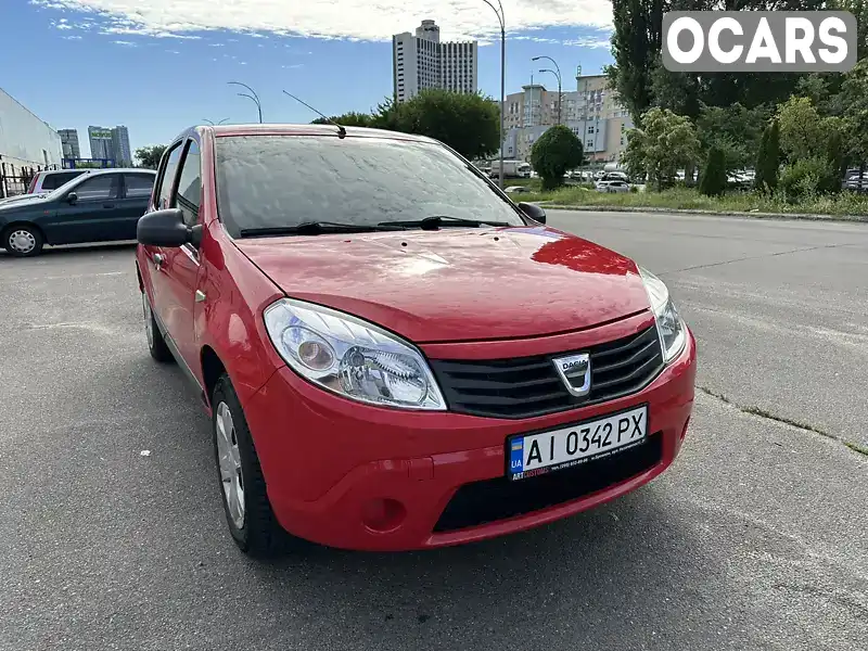 Хэтчбек Dacia Sandero 2012 1.2 л. Ручная / Механика обл. Киевская, Киев - Фото 1/21