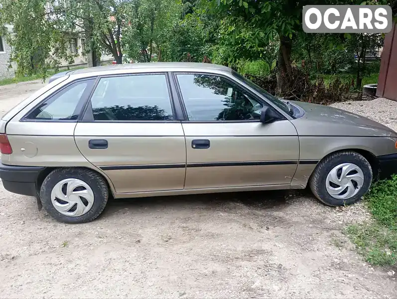 Седан Opel Astra 1996 null_content л. обл. Тернопільська, Гусятин - Фото 1/13