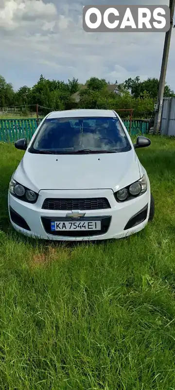 Хетчбек Chevrolet Aveo 2011 1.2 л. Ручна / Механіка обл. Київська, Київ - Фото 1/5