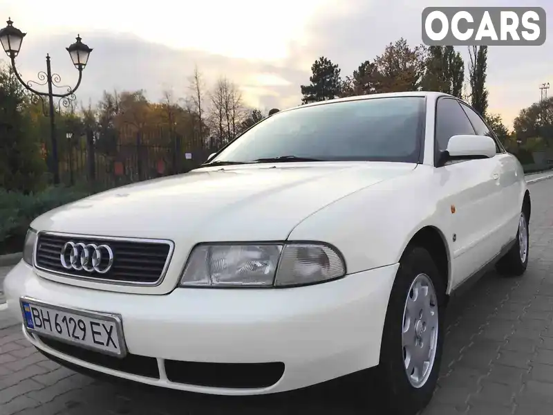 Седан Audi A4 1997 1.78 л. Ручная / Механика обл. Одесская, Измаил - Фото 1/11