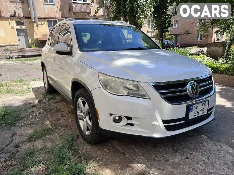 Позашляховик / Кросовер Volkswagen Tiguan 2010 2 л. Автомат обл. Дніпропетровська, Кривий Ріг - Фото 1/19