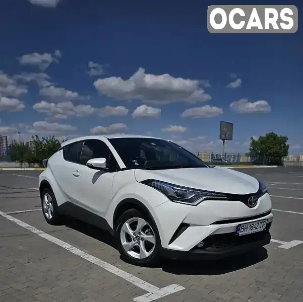 Внедорожник / Кроссовер Toyota C-HR 2017 1.99 л. Автомат обл. Одесская, Одесса - Фото 1/14