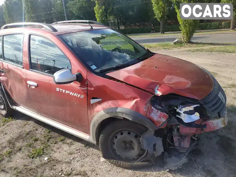 Хэтчбек Dacia Sandero 2012 1.6 л. Ручная / Механика обл. Харьковская, Харьков - Фото 1/13