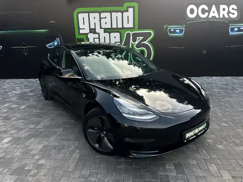 Седан Tesla Model 3 2019 null_content л. Автомат обл. Київська, Київ - Фото 1/16