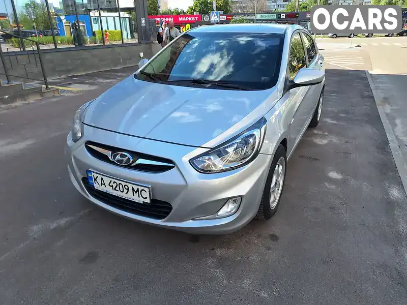 Седан Hyundai Accent 2011 1.4 л. Автомат обл. Київська, Київ - Фото 1/21