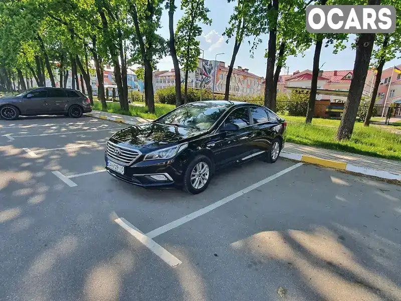 Седан Hyundai Sonata 2015 2 л. Автомат обл. Киевская, Киев - Фото 1/21