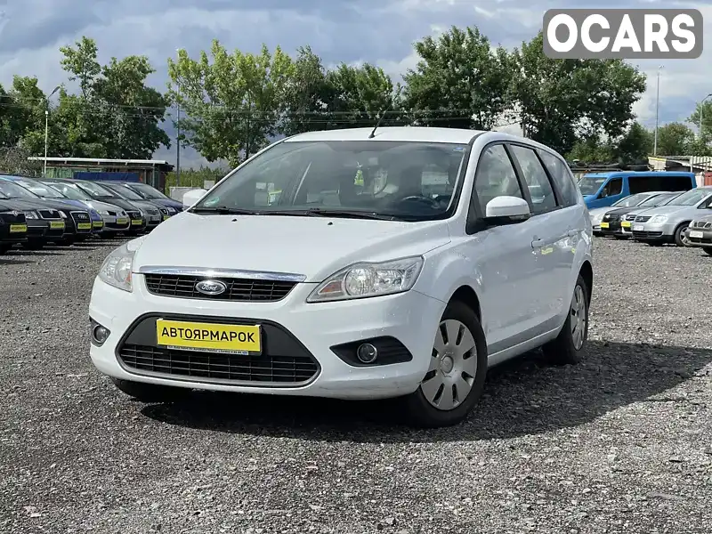 Універсал Ford Focus 2010 1.6 л. Ручна / Механіка обл. Закарпатська, Ужгород - Фото 1/21