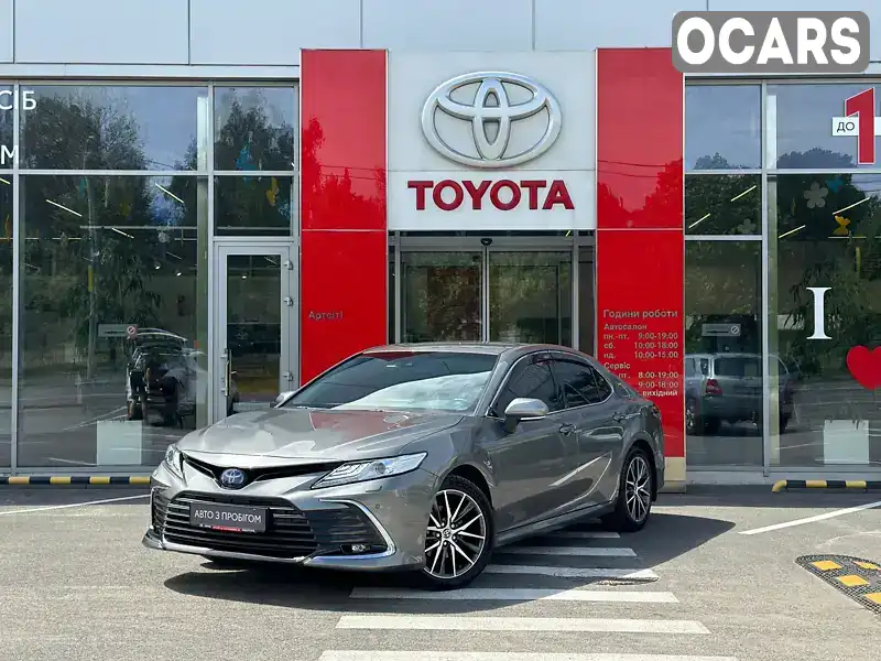 Седан Toyota Camry 2023 2.49 л. Вариатор обл. Харьковская, Харьков - Фото 1/21