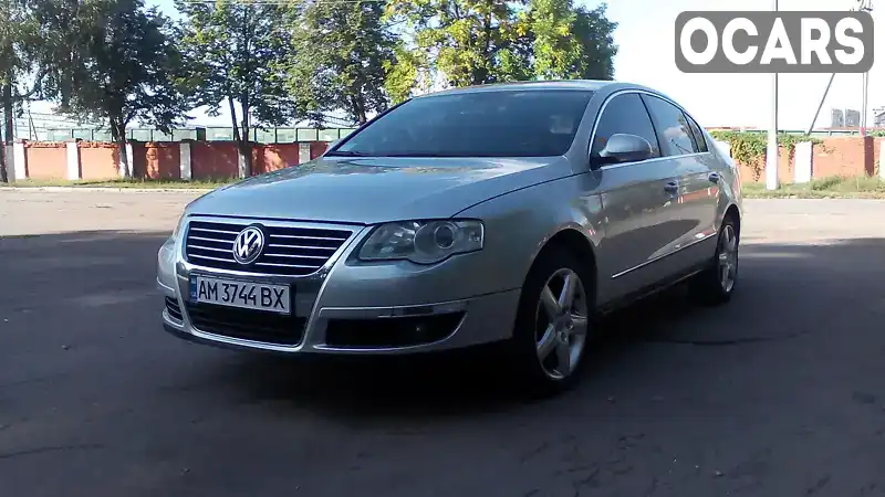 Седан Volkswagen Passat 2006 1.98 л. Автомат обл. Житомирська, Коростень - Фото 1/10