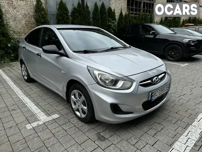 Седан Hyundai Accent 2013 1.4 л. Ручна / Механіка обл. Львівська, Львів - Фото 1/9