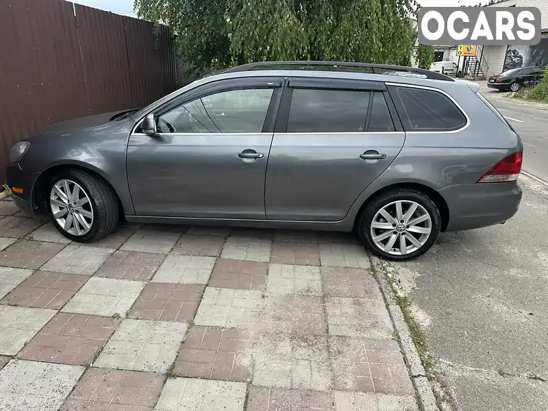 Универсал Volkswagen Jetta 2014 2.5 л. Автомат обл. Киевская, Киев - Фото 1/8