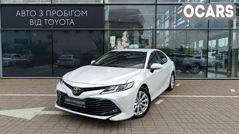 Седан Toyota Camry 2019 2.49 л. Автомат обл. Киевская, Киев - Фото 1/13