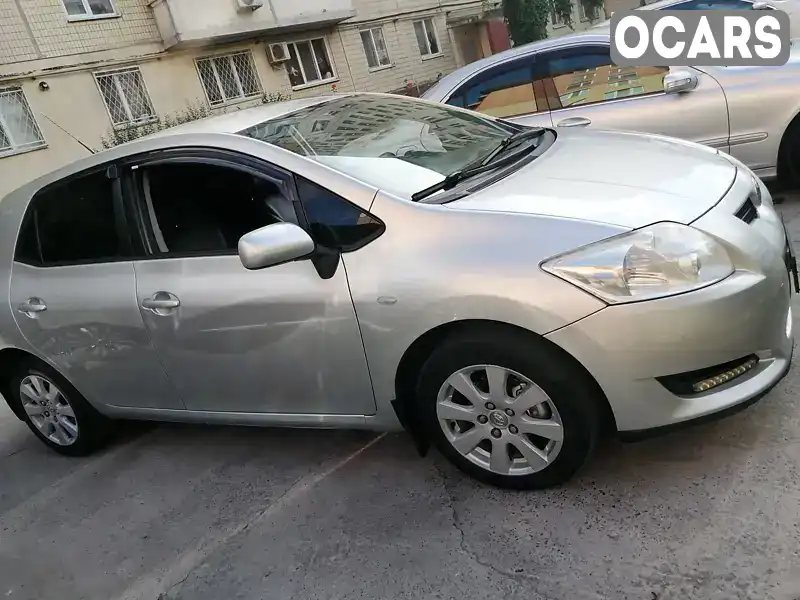 Хэтчбек Toyota Auris 2007 1.6 л. Ручная / Механика обл. Днепропетровская, Новомосковск - Фото 1/15