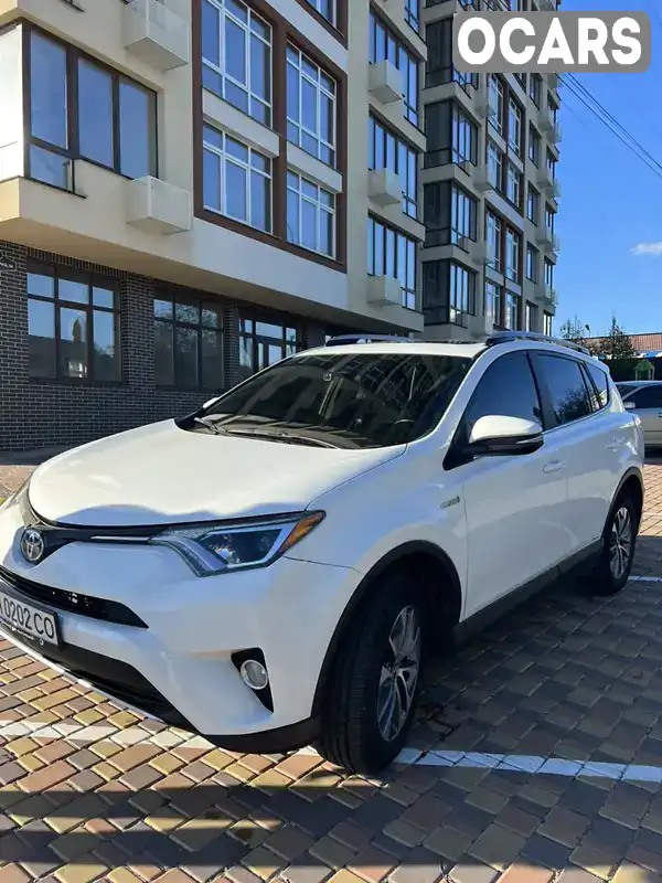 Внедорожник / Кроссовер Toyota RAV4 2017 2.49 л. Вариатор обл. Черкасская, Умань - Фото 1/21