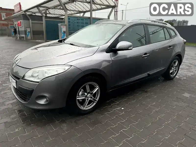 Универсал Renault Megane 2011 1.6 л. Ручная / Механика обл. Киевская, Буча - Фото 1/21