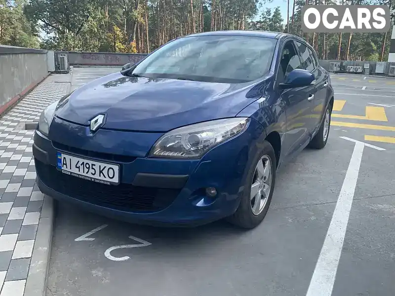 Хэтчбек Renault Megane 2010 2 л. Ручная / Механика обл. Киевская, Ирпень - Фото 1/9