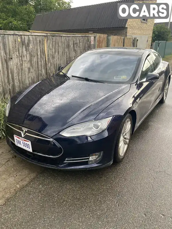 Лифтбек Tesla Model S 2015 null_content л. Автомат обл. Киевская, Киев - Фото 1/5