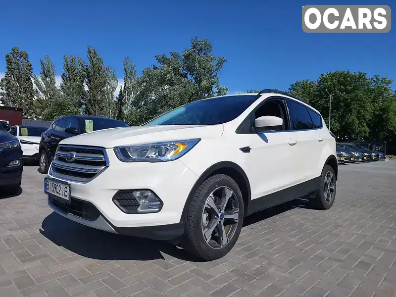 Позашляховик / Кросовер Ford Escape 2018 1.5 л. Автомат обл. Полтавська, Кременчук - Фото 1/9