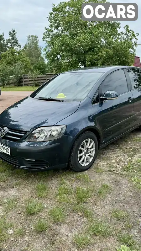 Хэтчбек Volkswagen Golf Plus 2005 1.6 л. Ручная / Механика обл. Житомирская, Коростень - Фото 1/14