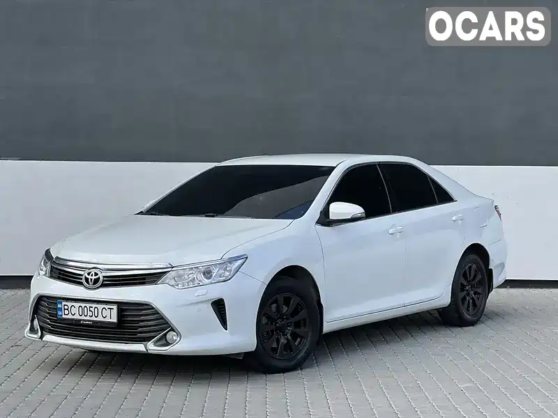 Седан Toyota Camry 2015 2.5 л. Автомат обл. Тернопольская, Тернополь - Фото 1/22