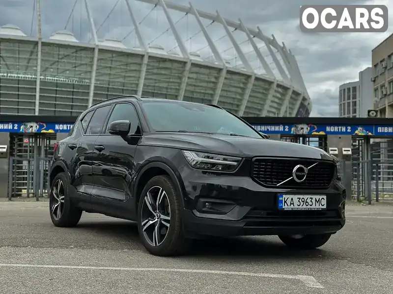 Внедорожник / Кроссовер Volvo XC40 2018 1.97 л. Автомат обл. Киевская, Киев - Фото 1/21