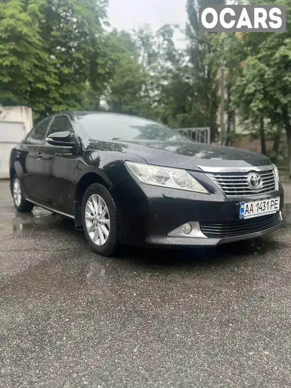 Седан Toyota Camry 2012 2.5 л. Автомат обл. Київська, Київ - Фото 1/21