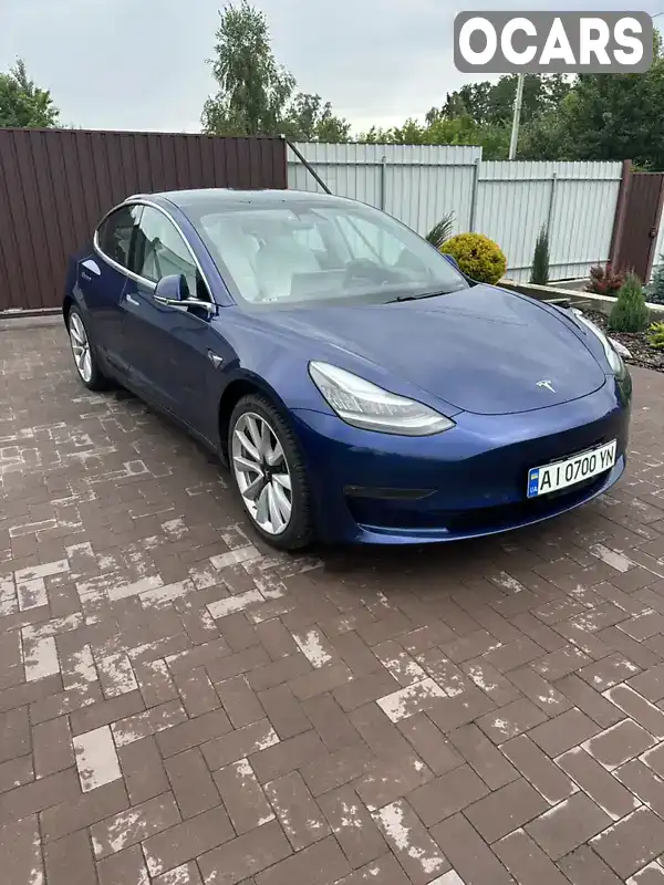 Седан Tesla Model 3 2019 null_content л. обл. Київська, Київ - Фото 1/14