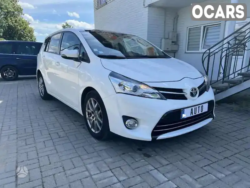 Минивэн Toyota Verso 2014 2.23 л. Автомат обл. Сумская, Сумы - Фото 1/21