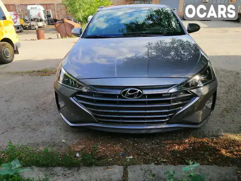 Седан Hyundai Elantra 2019 2 л. Автомат обл. Полтавская, Полтава - Фото 1/8