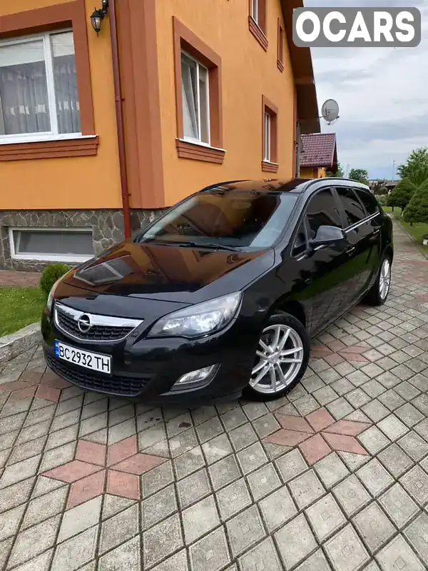Універсал Opel Astra 2012 1.7 л. Ручна / Механіка обл. Львівська, Стрий - Фото 1/21