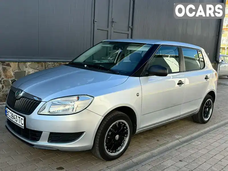 Хэтчбек Skoda Fabia 2012 1.2 л. Ручная / Механика обл. Львовская, Стрый - Фото 1/21