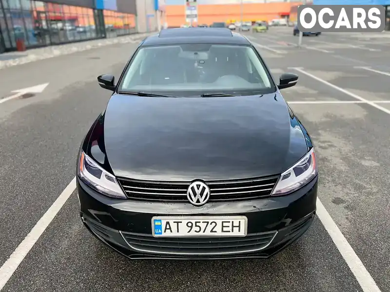 Седан Volkswagen Jetta 2013 1.8 л. Автомат обл. Київська, Київ - Фото 1/20