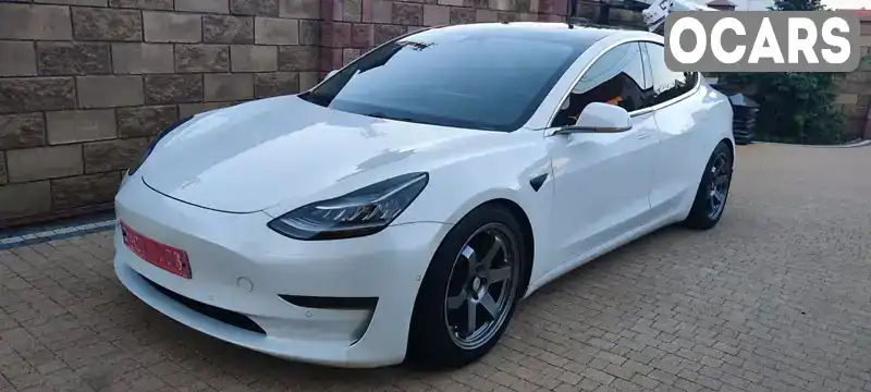 Седан Tesla Model 3 2018 null_content л. обл. Волынская, Луцк - Фото 1/21