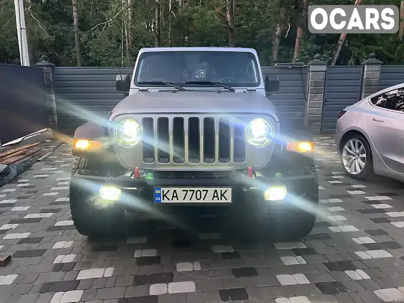 Пикап Jeep Gladiator 2019 3.6 л. Автомат обл. Киевская, Киев - Фото 1/21