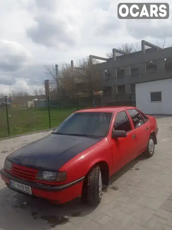 Седан Opel Vectra 1990 1.7 л. Ручна / Механіка обл. Херсонська, Херсон - Фото 1/9