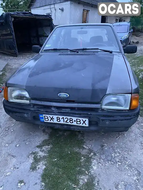 Хетчбек Ford Escort 1987 1.4 л. Ручна / Механіка обл. Хмельницька, Волочиськ - Фото 1/8