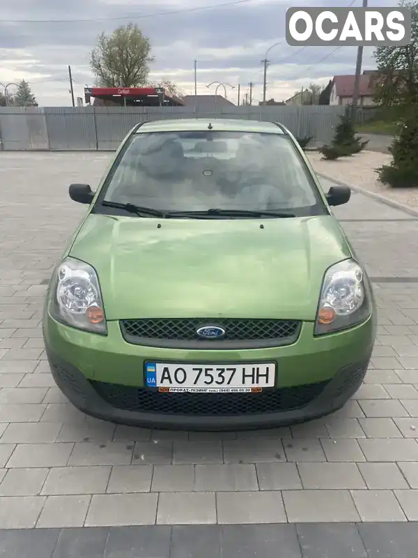 Хетчбек Ford Fiesta 2006 1.4 л. Ручна / Механіка обл. Закарпатська, Ужгород - Фото 1/21