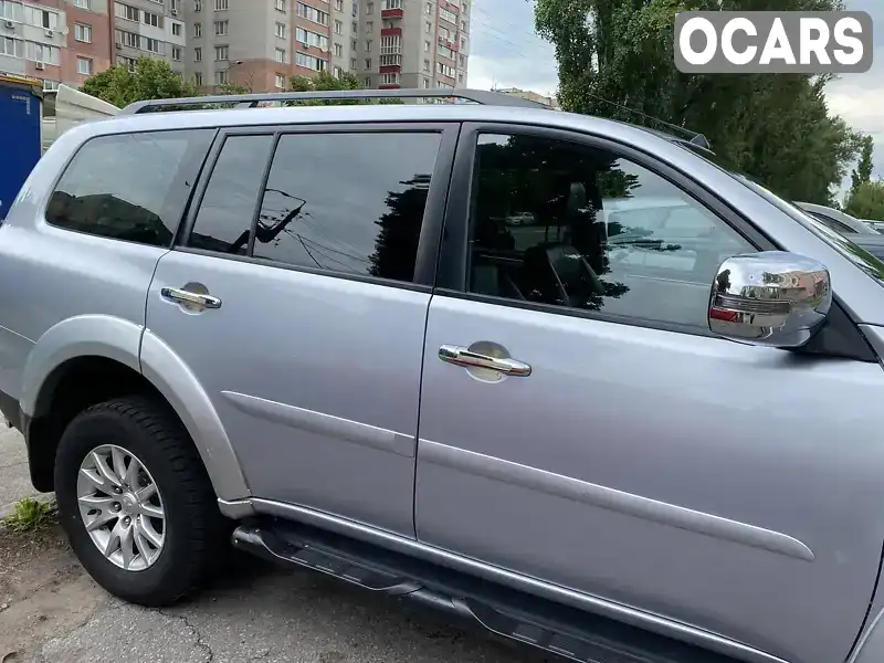 Позашляховик / Кросовер Mitsubishi Pajero Sport 2013 2.48 л. Автомат обл. Київська, Бровари - Фото 1/18